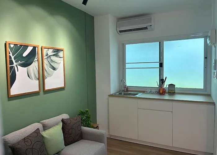 42 Sqm Furnished Quiet Residential Cat Friendly * Бангкок