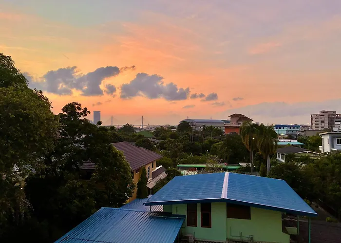 42 Sqm Furnished Quiet Residential Cat Friendly